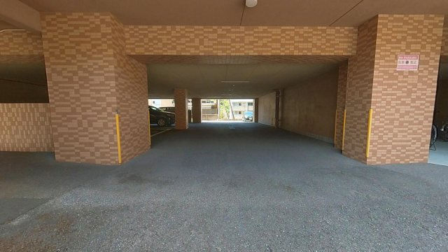 サントノーレ観月の駐車場