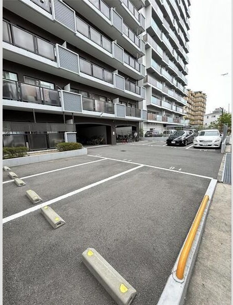 パークロッジの駐車場