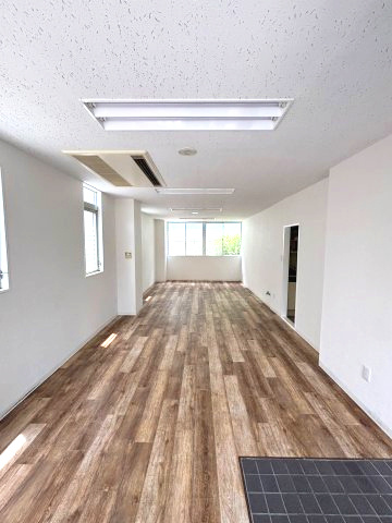 パンプアップ第2ビルの内装