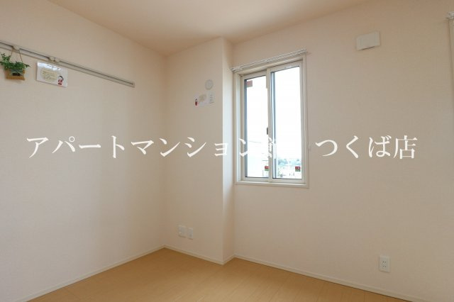 アマポーラの寝室|類似です