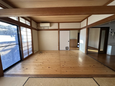 【洋室】 | 蓑原町 900万円 4DK