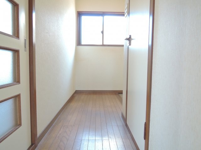 ハイツニシタニの内装