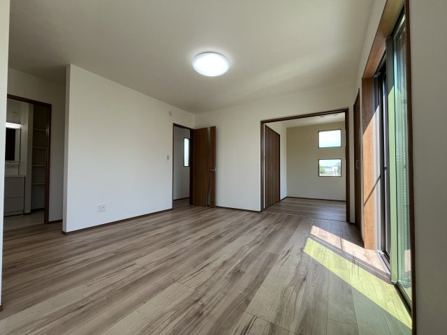 【居間・リビング】 | 熊谷市小島第1期　クライン　新築戸建　全1棟　1号棟