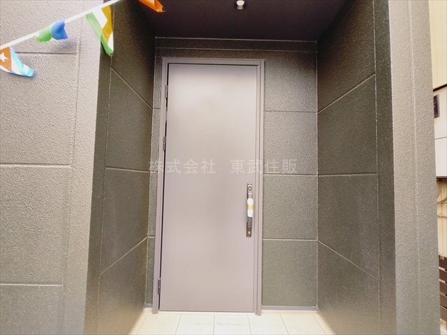 【構造・工法・仕様】 | ふじみ野市大井中央4丁目 | 落ち着いた玄関です