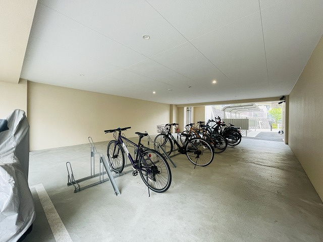 【駐輪場】 | ベルヴィ香椎六番館