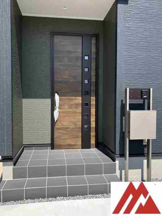 筑前町依井　新築戸建　4号棟　一建設の玄関