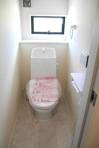 筑前町依井　新築戸建　1号棟　一建設のトイレ