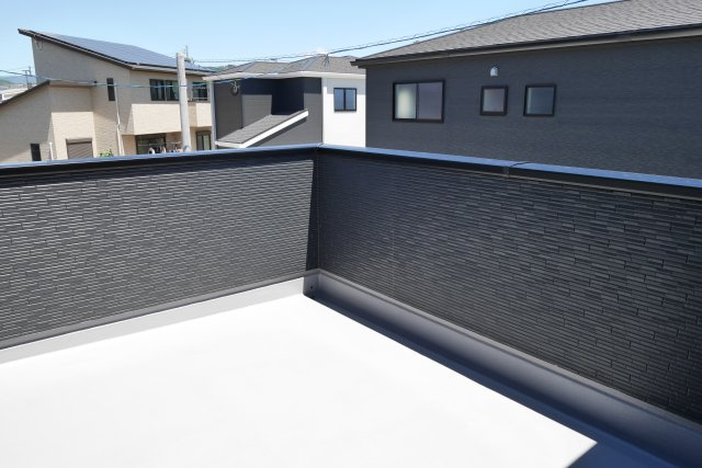 筑前町依井　新築戸建　1号棟　一建設のバルコニー