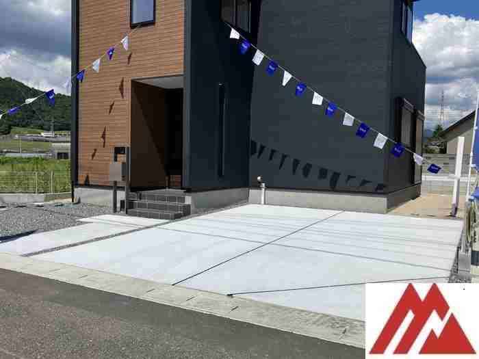 筑前町依井　新築戸建　1号棟　一建設の駐車場