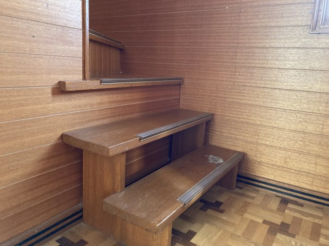 【商談中】網走市駒場北4丁目戸建のその他|階段