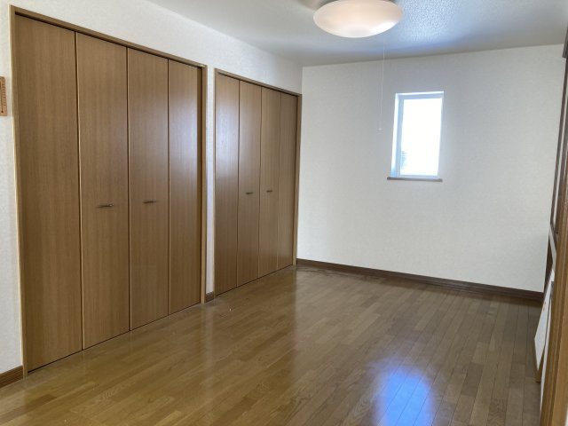 【商談中】網走市駒場北4丁目戸建の洋室|２階