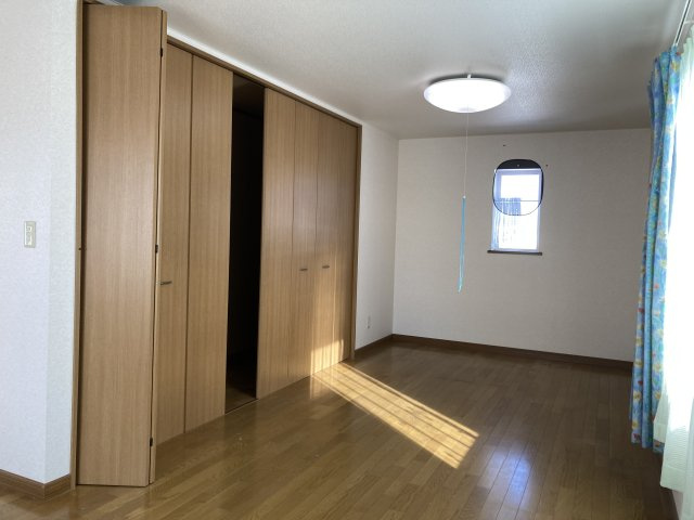【商談中】網走市駒場北4丁目戸建の洋室|２階