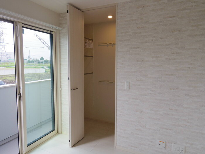 グリーンヴィレッジの収納|ワンステップクローゼット