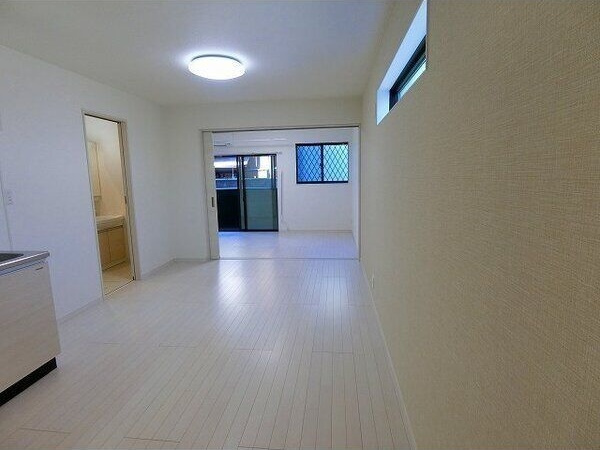 Gran Felicia塚本の居間・リビング