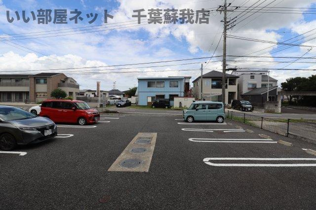 コロレ　Ⅰの駐車場|駐車場に車を止められます