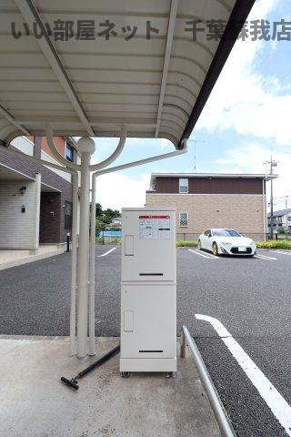 コロレ　Ⅰのエントランス|宅配ボックスがあると、自分の時間を有効活用できますね！