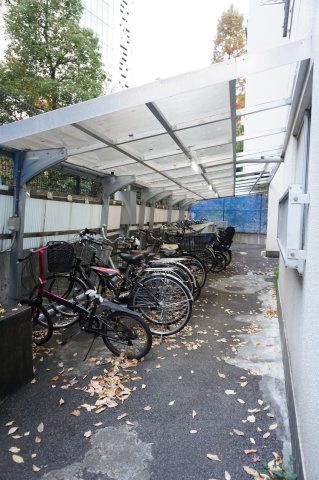 第32宮庭マンションの駐輪場