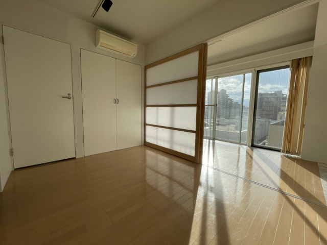 レグルス甲南山手の居間・リビング