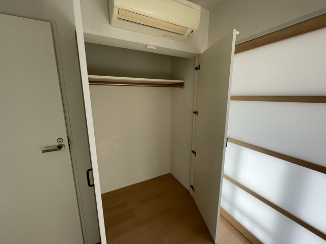 レグルス甲南山手の収納