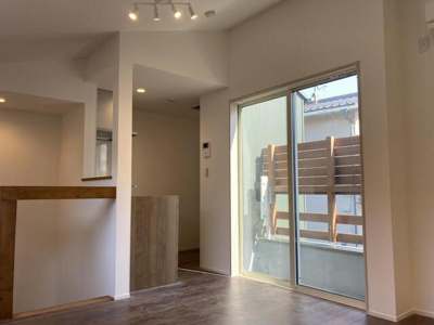 【居間・リビング】 | Casa Pittore上星川