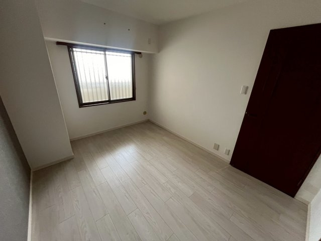 ラモール芦屋の居間・リビング
