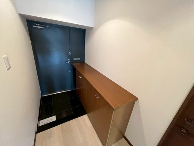 ラモール芦屋の玄関