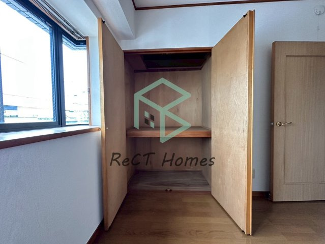 イーストアベニューの収納