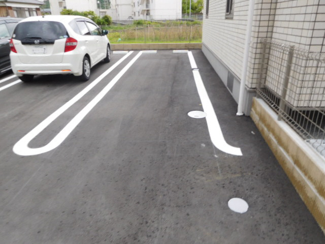 セレニティの駐車場