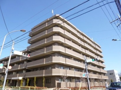 【外観】 | セントラルパレス | 鉄筋コンクリート造のがっちりとした建物。