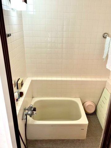 坂出市旭町　ミサワホーム施工平屋戸建　敷地面積約９４坪の浴室