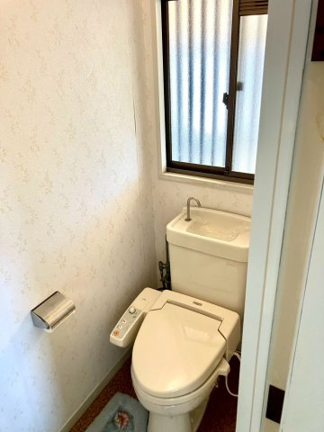 坂出市旭町　ミサワホーム施工平屋戸建　敷地面積約８９坪のトイレ