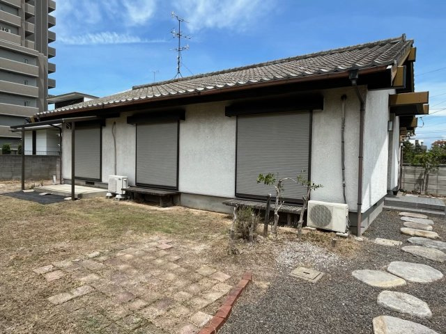 坂出市旭町　ミサワホーム施工平屋戸建　敷地面積約８９坪の庭