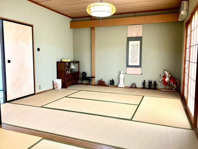 坂出市旭町　ミサワホーム施工平屋戸建　敷地面積約８９坪の和室|和室があると落ち着いた雰囲気になりますね