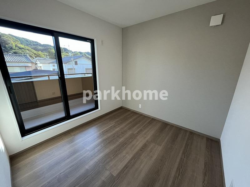 吾川郡いの町枝川　新築戸建ての洋室