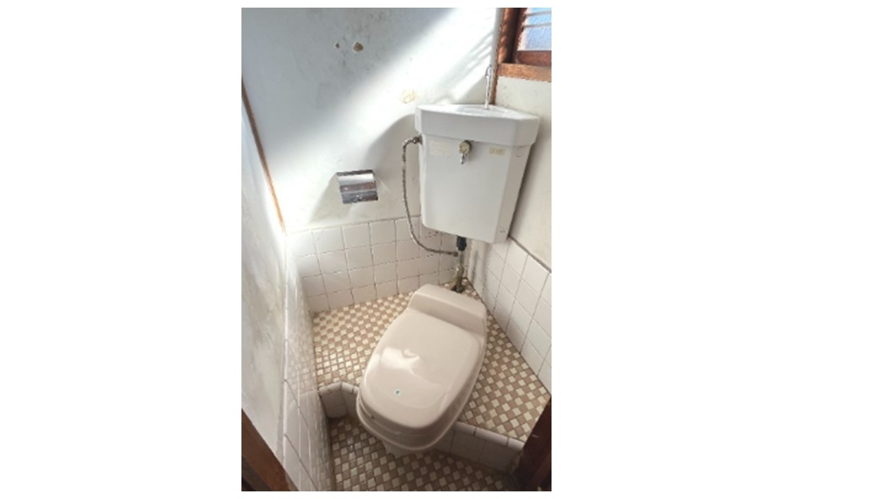 神戸市長田区宮丘町2丁目　一棟アパートのトイレ