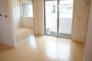 【内装】 | サンエリーハイム | リビング（イメージ）