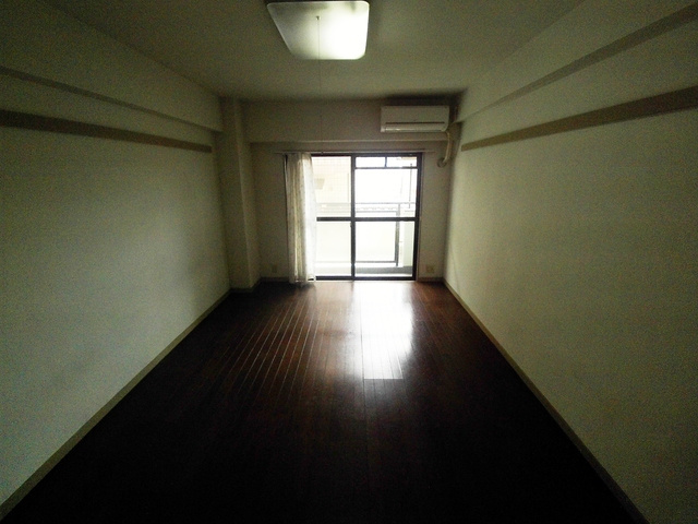 メゾンフレールの居間・リビング