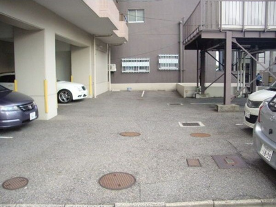 【駐車場】 | 伊藤ビル【ネット無料】
