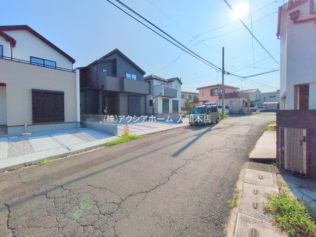 入間市扇台6丁目・全8棟　新築一戸建　7号棟　の前面道路含む現地写真