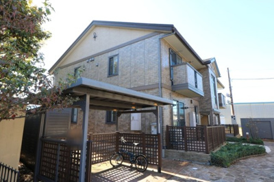 【外観】 | ロイヤルガーデン砺波Ⅱ　Ｂ