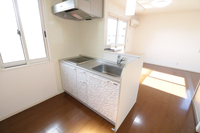 【キッチン】 | ロイヤルガーデン砺波Ⅱ　Ｂ