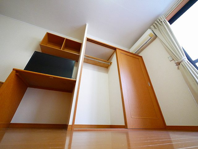 レオパレスクレール　ヨシノの収納|収納豊富です