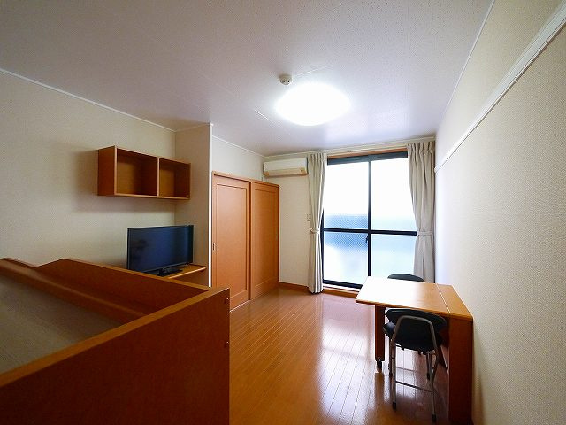 レオパレスクレール　ヨシノの寝室|寝室にいかがでしょうか