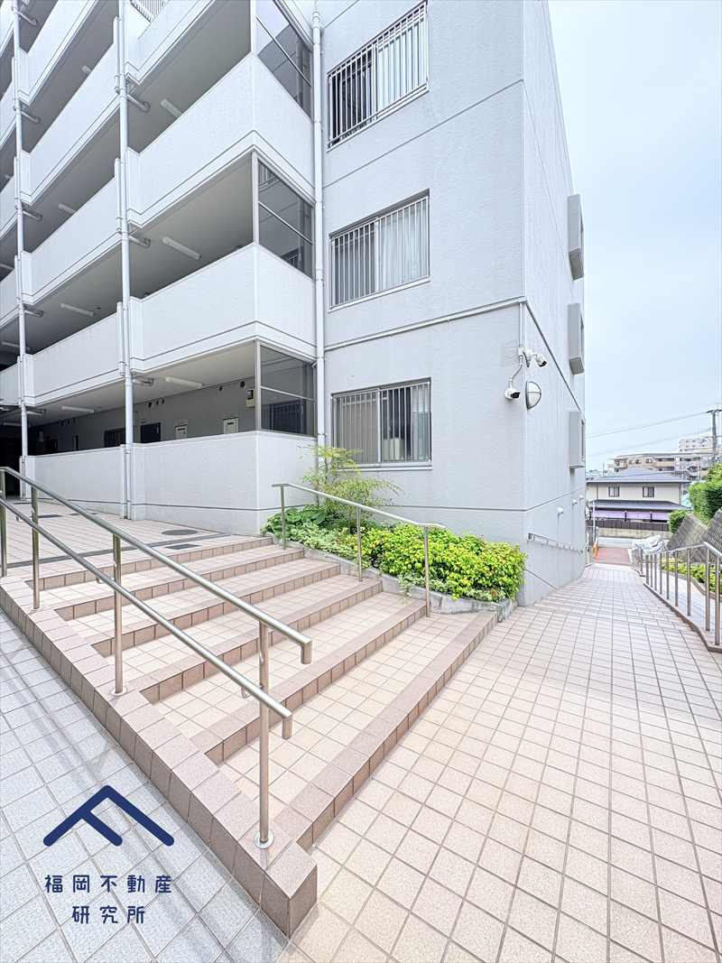 トーカンマンション笹丘の外観