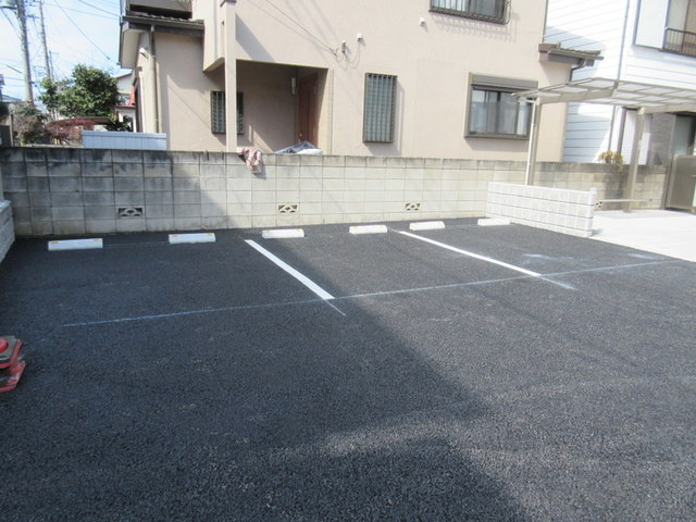 ＭＡＩＳＯＮ　ＳＡＫＵＲＡの駐車場