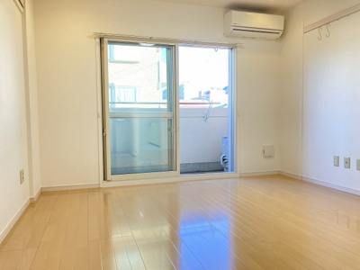 【居間・リビング】 | ラフィーヌ東原 | 別室写真