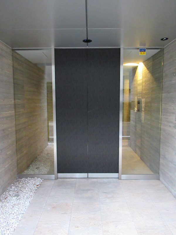 ＨＹ’ｓ ｒêｖｅのエントランス