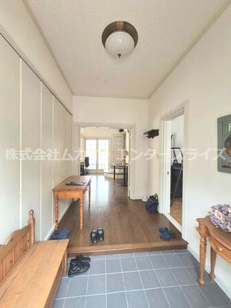 亀岡市篠町篠下長尾　貸店舗のロビー