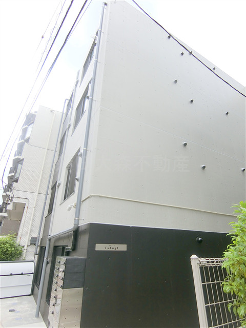 イスフールの外観