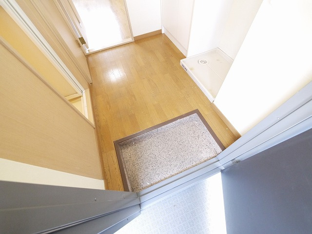 レオパレス冨田の玄関|玄関です